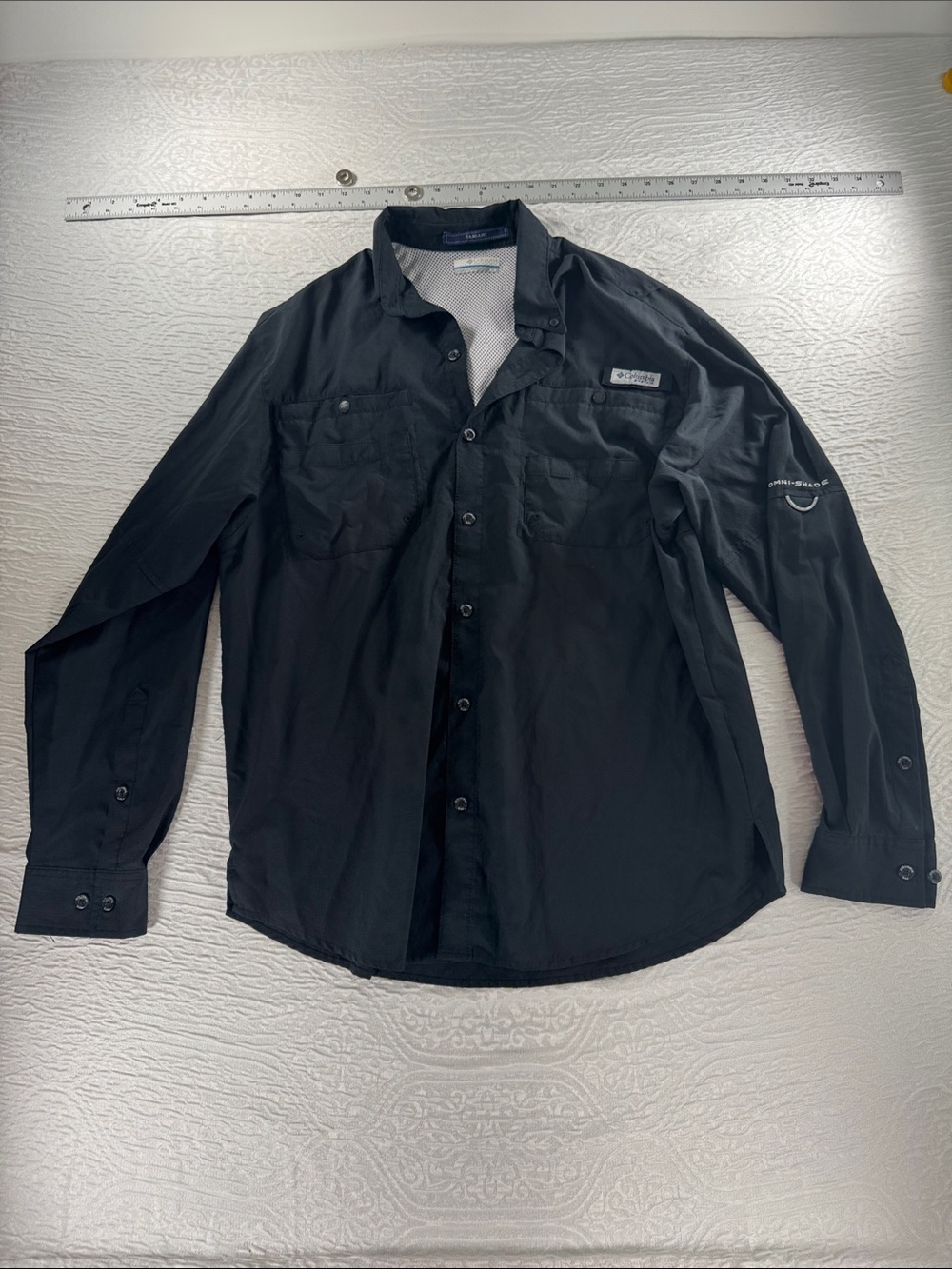 Columbia Black Button-Up Outdoor Shirt with White Mesh Lining
